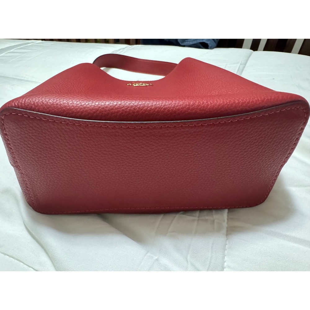 Coach Town Bucket Bag Red Pebbled Leather Gold Hardware Bag 91122 - Picture 6 of 9